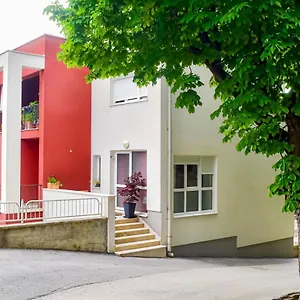 Stazion With Free Parking Appartement Pazin
